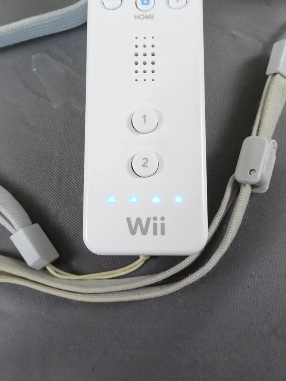 Set 2: Wii Remote & Nunchuck Controllers with silicone remote cover for Wii game - Picture 2 of 5